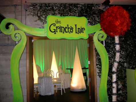 Dr Seuss Christmas Party Ideas, Grinch Nurses Station, The Grinch Lair, Grinch’s Lair Decorations, Grinch Decorating Ideas Outside, Grinch Christmas Office Decor, Grinch Doorway Decorations, Grinches Lair Decorations, Grinch Lair Door