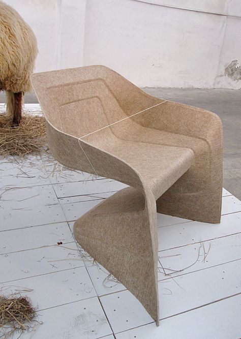 Hemp Chair by Werner Aisslinger in the exhibition „Poetry Happens“ Cardboard Furniture Design, Eco Friendly Interior, Protective Goggles, Noodle Bar, Sculptural Furniture, Eco Friendly Furniture, Sustainable Decor, Sustainable Furniture, Pot Designs