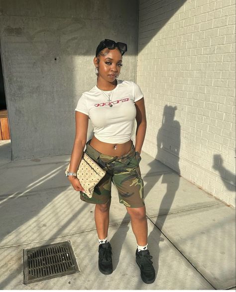 Cargo Denim Shorts Outfits Women, Camo Cargo Shorts Outfit Black Women, Outfits With Camo Shorts, Army Jorts Outfit, Long Jean Shorts Outfit Black Women, Army Fatigue Shorts Outfits For Women, Camo Shorts Outfit Black Women, Baggy Cargo Shorts Outfits Women, Outfits With Cargo Shorts