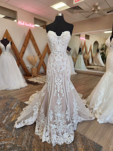 Wedding Dresses Lace Fit And Flare Romantic Bridal Gowns, Romantic Fit And Flare Wedding Dress, Country Rustic Wedding Dress, For And Flare Wedding Dress, Corset Fit And Flare Wedding Dress, Boho Fit And Flare Wedding Dress, Lace Western Wedding Dress, Fit And Flare Wedding Dress Lace, Fit And Flare Lace Wedding Dress