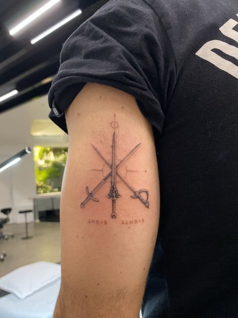 Alex Costa, Leg Tattoo, Black Wallpaper Iphone, Compass Tattoo, Leg Tattoos, Black Wallpaper, Small Tattoos, Iphone Wallpaper, Tattoos