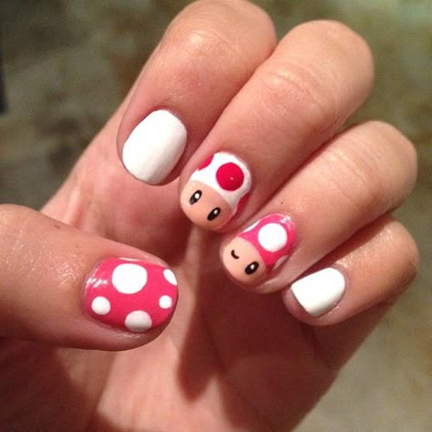 Super Mario Bros Inspired Outfits, Super Mario Bros Nail Art, Fun Gel Nail Designs, Super Mario Nail Designs, Mario Bros Nails Art Designs, Nintendo Nail Art, Super Mario Bros Nails, Mario Nails Art, Kid Nails Designs