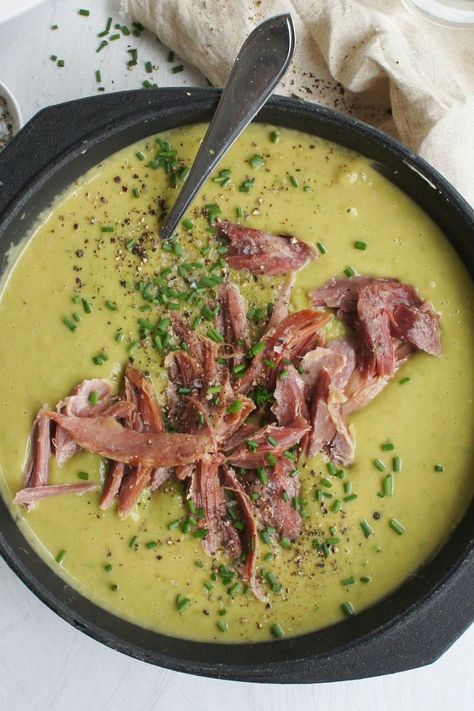 Ham Hock Recipes Soup, Pea Ham Soup Recipes, Creamy Pea Soup, Pea And Ham Soup Recipe, Ham And Pea Soup, Split Pea Ham Soup, Ham Hock Soup, Ham Hock Recipes, Pea Soup With Ham