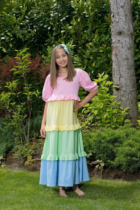 Maxi Ruffle Dress, Kids Maxi, Junior Dress, Dress Birthday Party, Girls Maxi Dresses, Fashion Sewing Tutorials, Plain Dress, Designer Outfits, Girls Collection