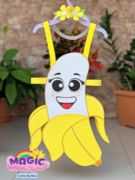 Banana Fancy Dress For Kids, Letters Decoration Ideas, Fruit Fancy Dress, Family Themed Halloween Costumes, Banana Costume, Fruit Costumes, School Art Activities, Themed Halloween Costumes, Sunday School Crafts For Kids