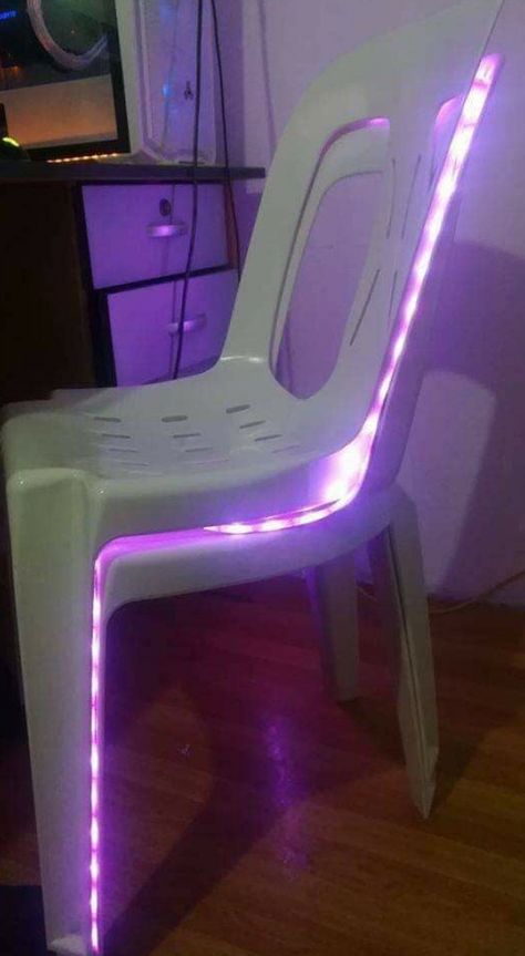 9gag gaming #9gag #gaming * 9gag gaming Gamer Meme, Purple Games, Funny Gaming Memes, Gaming Desk Setup, Gamer Chair, Gamers Anime, Funny Gaming, Weird Images, Gamer Humor