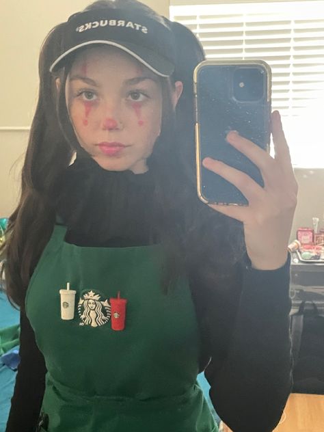 Starbucks Barista Halloween Costume, Barista Outfit Starbucks, Starbucks Interview Outfit, Starbucks Barista Outfit Ideas, Starbucks Employee Outfit Ideas, Starbucks Employee Outfit, Starbucks Barista Costume, Starbucks Outfit Barista, Starbucks Barista Aesthetic