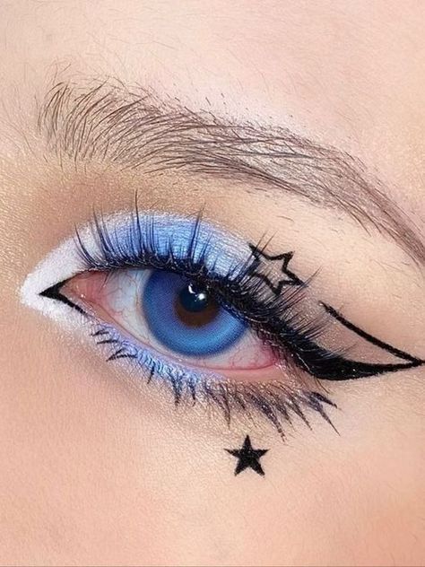 Cute Eyeliner Looks, Eyeliner Ideas Creative, Eye Makeup Tricks, Music Makeup, Cute Eye Makeup, Korean Eye Makeup, Graphic Makeup, Beautiful Tattoo, Ethereal Makeup