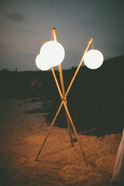 Backyard Music Stage, Weddings Mexico, Mexico Weddings, Bonfire Party, Deco Champetre, Jones Beach, Beach Party Decorations, Beach Bonfire, Beach Wedding Photography