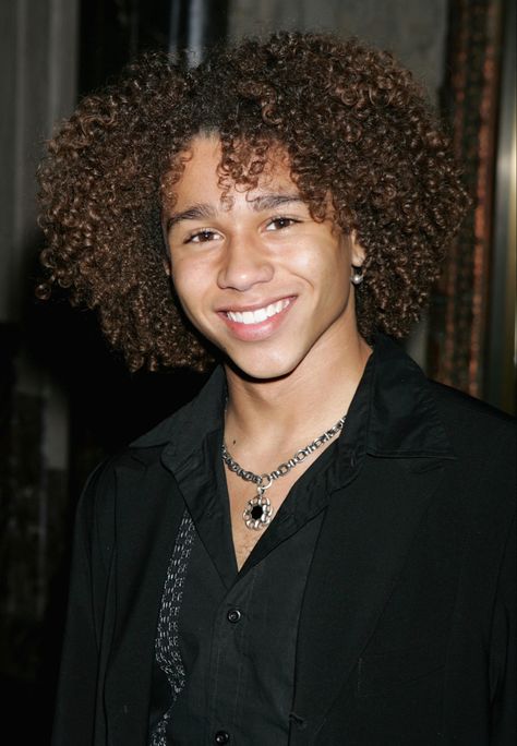 Corbin Bleu Now, Corbin Bleu 2000s, Chad Hsm, Corbin Blue, Chad Danforth, Attractive Black Men, Corbin Bleu, Black Men Hairstyles, Boys With Curly Hair