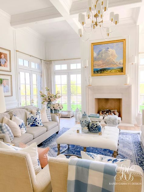 Coastal Grandmother Living Room, Serena And Lily Living Room, Island Whimsy, Transitional Family Room, Bungalow Ideas, Best Rugs, Family Room Rug, Elegant Living Room Decor, Grand Millennial