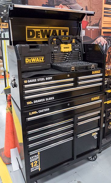 Dewalt Garage, Dewalt Workshop, Dewalt Storage, Dewalt Tough System, Tool Box Diy, Power Tool Storage, Cabinet With Drawers, Ultimate Garage, Tool Box Organization