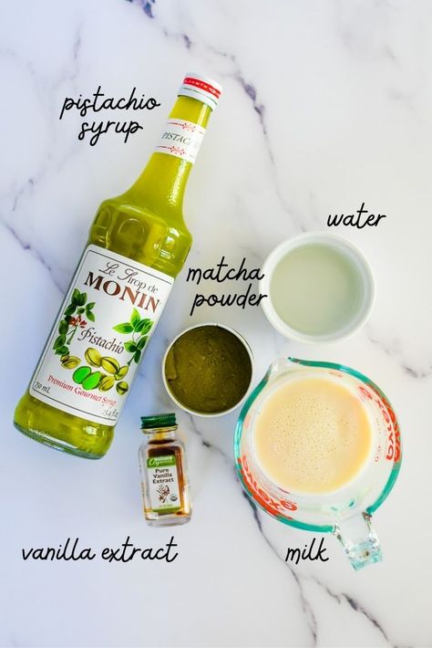 Hot Pistachio Drink, Peach Matcha Latte, Matcha Juice Recipe, Pistachio Iced Coffee, Pistachio Iced Latte, Match Latte Recipe, Iced Latte Flavor Ideas, Pistachio Matcha Latte, Matcha Drink Ideas