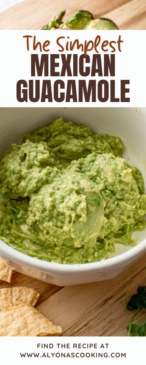 Guacamole Recipe Easy No Cilantro, Lime Guacamole Recipe, Taco Bell Avocado Verde Salsa, Qucamola Dip, Gluten Free Guacamole Recipe, Guacamole Recipe No Tomato, Guacamole Recipe Easy Homemade, Gucomole Recipe, Guacamole Salsa Recipe