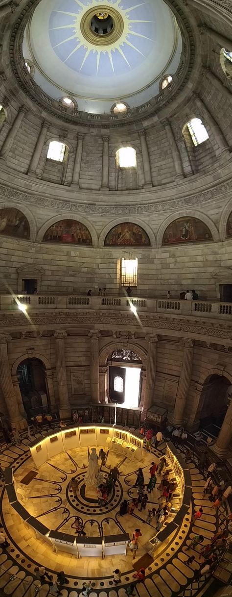 Inside Victoria Memorial Hall Kolkata/summer 2018 Victoria Memorial Aesthetic, Victoria Memorial Kolkata Photography, Bengal Aesthetic, Kolkata Snap, Victoria Memorial Kolkata, Victoria Memorial, Air Travel Tips, Bridal Songs, Building Photography