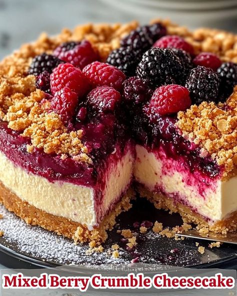 Mixed Berry Cheesecake, Mixed Berry Crumble, Crumble Cheesecake, Cheesecake Ingredients, Berry Crumble, Berry Cheesecake, Cherry Cheesecake, Cheesecake Recipe, Graham Cracker Crumbs