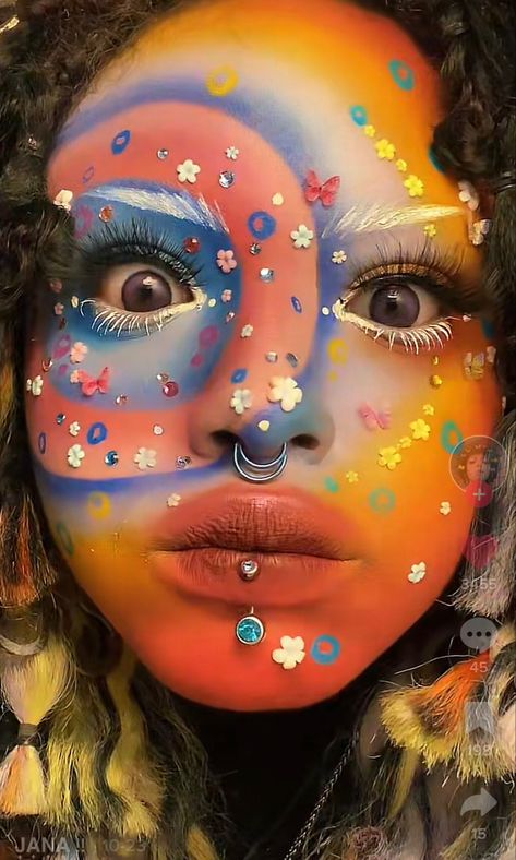 Clown Stage Makeup, Cool Makeup Inspiration, Full Face Colorful Makeup, Fun Crazy Makeup Looks, Complicated Makeup Looks, Dream Core Makeup, Crazy Colorful Makeup, Wacky Wednesday Makeup, Insane Makeup Looks