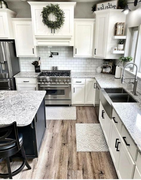 Kitchen Sink And Window, White Kitchen With Grey Walls, Kitchen White Cabinets Granite Counter, Farmhouse Kitchen Table Decor Ideas, White And Grey Kitchen Farmhouse, Kitchen Ideas With White Cabinets, Kitchen Remodel White Cabinets, Farmhouse Kitchen Cabinet Color Ideas, Long Kitchen Ideas