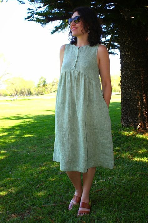 Linen Dress Pattern, Lisa Dress, Simple Frocks, Maternity Outfits, Dress Sewing Pattern, Online Fabric, Gathered Skirt, Kurta Designs, Maternity Dress