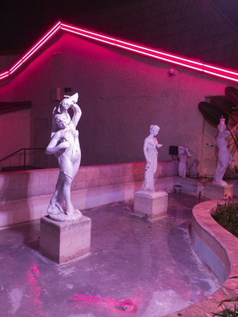 Clubbing Aesthetic, Neon Aesthetic, Delphinium, Retro Aesthetic, Aesthetic Photo, Wall Collage, Night Club, Aesthetic Pictures, Party Outfit