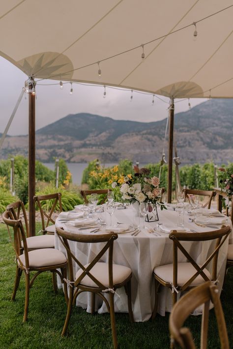 Lakefront Wedding Reception, Okanagan Wedding Venues, Mountain Meadow Wedding, Mountain Wedding Summer, Mountain Wedding Reception, Lake Side Wedding, Waterside Wedding, Wedding Supper, Overseas Wedding