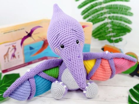 Sweet Oddity Art Amigurumi, Crochet Dinosaur Pattern Free, Crochet Pattern Dinosaur, Dinosaur Crochet Pattern, Dinosaur Crochet, Crochet Dinosaur Patterns, Crochet Bear Patterns, Animal Crochet, Crochet Dinosaur