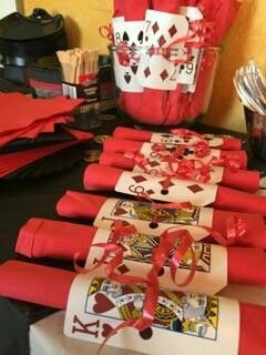 A perfect way to display your utensils for Las Vegas Casino themed pool party. Jackpot Birthday Theme, Vegas Decorations, Casino Prom, Vegas Prom, Game Night Decorations, Casino Birthday, Las Vegas Party, Las Vegas Casino, Vegas Night