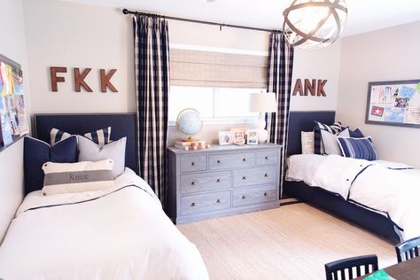 Shared Boys Room White Beds, Toddler Shared Bedroom Boys, Two Boy Bedroom Ideas, Twins Bedroom Ideas For Boys, Small Sibling Room Ideas, Small Boys Shared Bedroom, Shared Boy Room Ideas, Two Boys Room Ideas, Coed Kids Bedroom