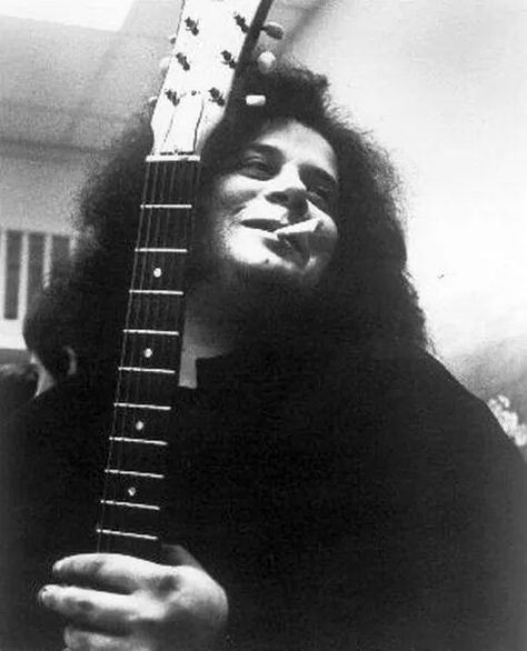 Leslie West - Mountain Leslie West Mountain, Leslie West, Acid Rock, Classic Blues, 80s Hair Bands, Sounds Good To Me, Rock Chick, Rock Guitar, Recorder Music