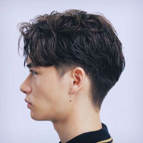 Men Back Haircut, Taper Fade Haircut Asian Men, Taper Asian Haircut, Asian Men Haircut Styles, 2block Haircut Men, Men’s Chin Length Hair, Two Block Fade, Taper Fade Haircut Asian, Asian Haircut Men Undercut