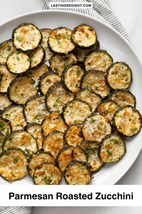 Parmesan Roasted Zucchini Parmesan Roasted Zucchini, Roasted Zucchini Recipes, Sliced Zucchini, Fresh Tomato Pasta, Roasted Zucchini, Roast Zucchini, Zucchini Recipe, Zucchini Slice, Parmesan Zucchini