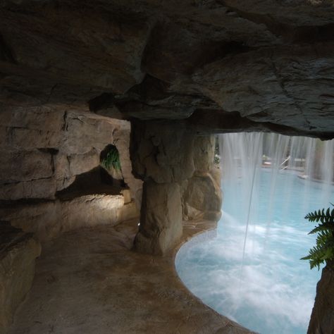 Gorgeous cave under waterfall Cave Grotto, Grotto Design, Grotto Pool, Swimming Pool Pond, Pool Stuff, Secret Tunnel, Luxury Swimming Pools, Tropical Pool, Pool Waterfall