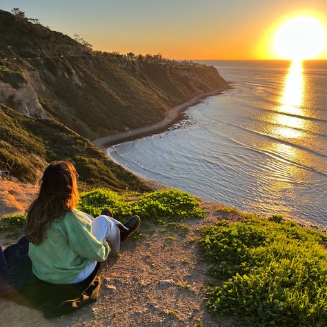 Cliff Side Photoshoot, Cliff Pictures, Cliff Aesthetic, Sitting On Cliff, Cliff Photography, Sitting On A Cliff, Cliff Sunset, Cliff Beach, Road Trip Art