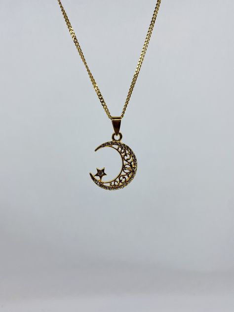 Eagle Wallpaper, Gold Moon Necklace, Star And Moon, Crescent Moon Pendant, Moon Pendant Necklace, Jewelry Accessories Ideas, Crescent Moon Necklace, Gold Moon, Bike Art