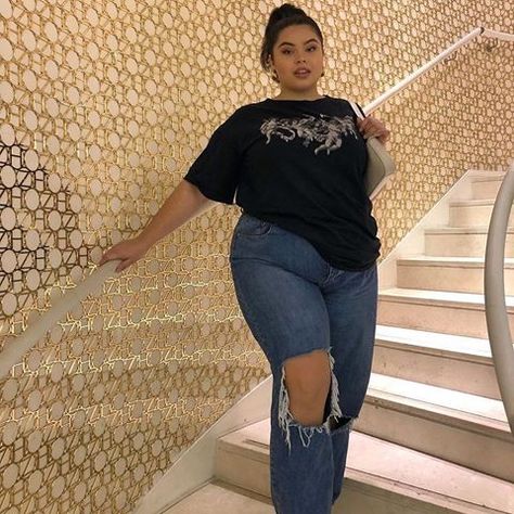 fashion aficionado (@aestheticbrain_) • Instagram photos and videos Joanna Pincerato, Mama Outfits, Friendly Outfits, Outfits Gorditas, Chubby Fashion, Diy Vetement, Looks Street Style, Looks Black, Streetwear Fashion Women