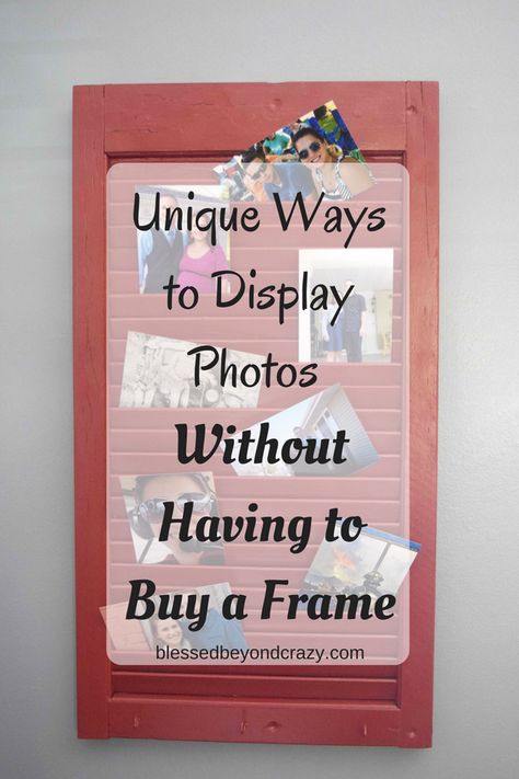 Unique Ways to Display Photos Without Having to Buy a Frame - #blessedbeyondcrazy #photos #homedecor Unique Ways To Display Photos, Hanging Multiple Pictures, Ways To Display Photos, Displaying Family Pictures, Photo Display Board, Photo Collage Diy, Picture Displays, Diy Photo Display, Photo Wall Display