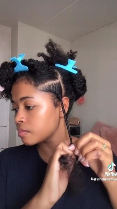 Tiktok Hairstyles, Hairstyle Simple, Cabello Afro Natural, Protective Hairstyles For Natural Hair, Curly Hair Videos, Quick Natural Hair Styles, Natural Hairstyle, Natural Hair Twists, Girls Natural Hairstyles