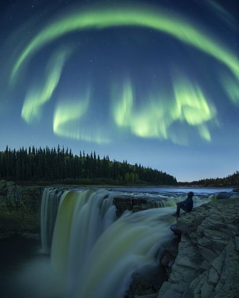 Much of Canada has a reasonable chance of seeing the aurora this weekend. The northern lights are a fickle phenomenon and nothing is ever guaranteed but you might want to keep an eye on the sky tomorrow night.   This is a self-portrait taken under the aurora umbrella a few days ago in the Northwest Territories.  For info on viewing the aurora head to zizka.ca/aurora-watching-web-resources/  This image is being release as a limited edition print. Link to store in my bio. #SpectacularNWT #WildlyCr Alaska Book, Northern Lights Photography, Waterfall Wallpaper, Aurora Australis, Northern Lights (aurora Borealis), Aurora Borealis Northern Lights, Canada Photos, Northwest Territories, The Aurora