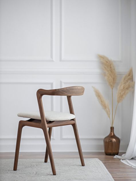 Otto chair is a handmade chair made of solid, high-quality wood. For its production, we use only carefully selected wood pieces of oak or walnut tree. Every part is hand sanded and carefully inspected during production with one aim - to achieve perfection in terms of quality and design. The chair doesn't only stand out for its high-end look but also for its ergonomic shape which provides ideal support for the back. Both comfortable and eye-pleasing, it is a good choice both for dining tables or Different Decorating Styles, Handmade Chair, Walnut Dining Chair, Scandinavian Chairs, Solid Wood Chairs, Chair Dimensions, Wood Dining Chairs, Wooden Chair, Modern Dining Room