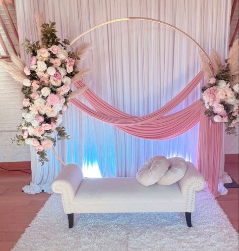 Soft pinks and ivory colour theme setup Pink Engagement Decorations, Pink And White Wedding Backdrop, Decoration Ideas For Engagement At Home, Pink Engagement Decor, Engagement Setup At Home, Engagement Setup Ideas, Bridal Shower Ideas Decorations At Home, Pink Backdrop Ideas, Bridal Shower Setup