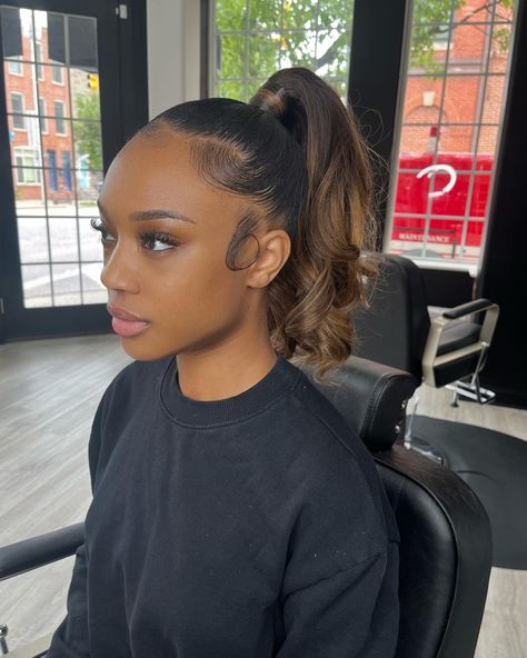 Mid Barbie Ponytail, Middle Part Ponytail Short Hair, Human Hair Ponytail Black Women, Short Ponytail Black Women, Flipped Ponytail Hairstyles Black Women, Sleek Short Ponytail, Pondo Hairstyles For Black Women Short, High Short Ponytail, Ponytail Updo For Black Women