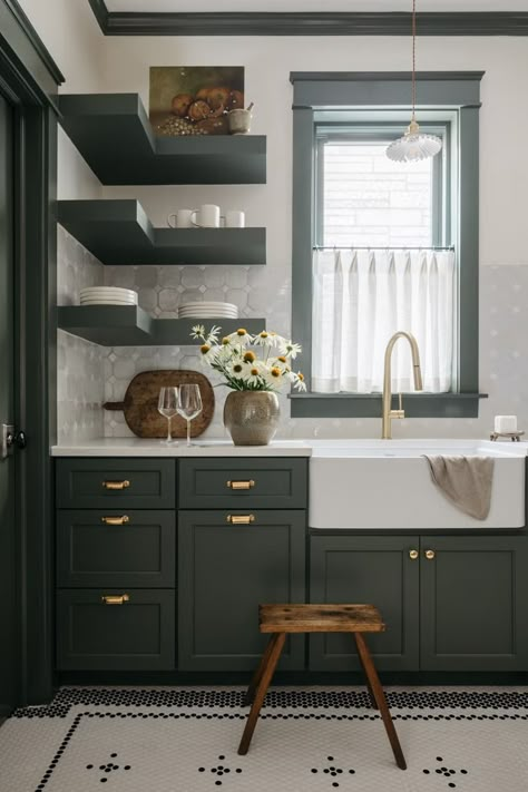 dark green kitchen cabinets with gold hardware Repainting Kitchen Cabinets, Bathroom Things, White Mosaic Tile, Dark Green Kitchen, Kitchen Set Cabinet, Dream Farmhouse, White Tile Backsplash, Green Kitchen Cabinets, Charming Kitchen