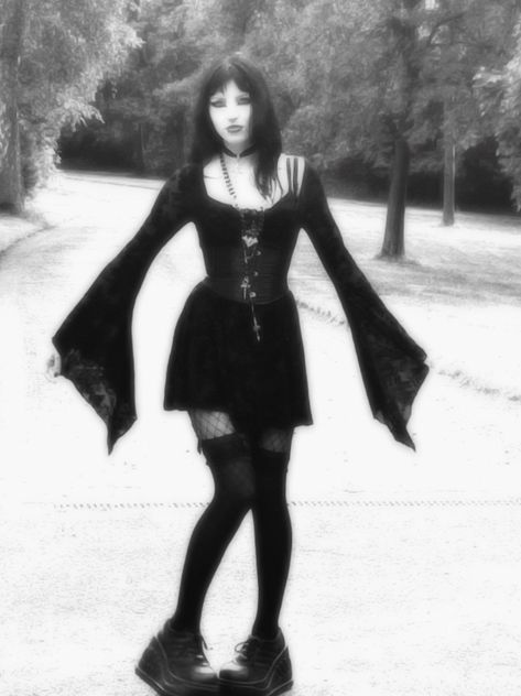 Mesh Goth Outfit, Black Lace Gothic Dress, Goth Princess Aesthetic Outfits, Mopey Goth Aesthetic, Trad Goth Outfits Women, Romantic Goth Outfit Ideas, Goth Outfits Trad, Goth Outfit Inspo Winter, Trad Goth Fits