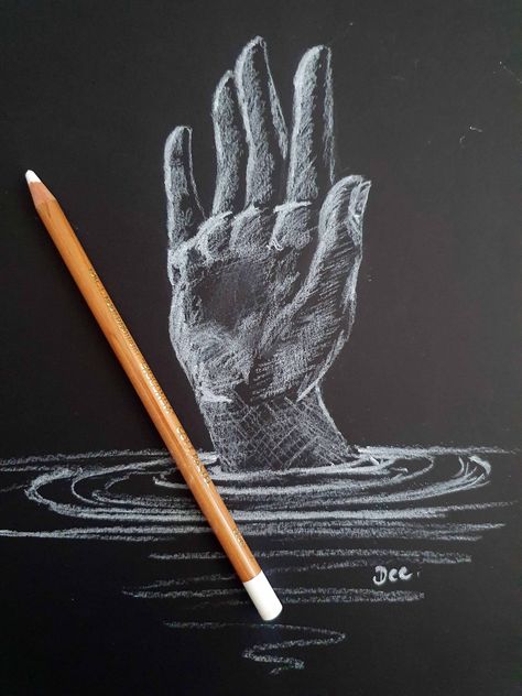 A drawing of a hand reaching up out of water, in white charcoal pencil on black paper Black And White Hands Painting, Hand Out Of Water Drawing, White Oil Pastel On Black Paper, Drawing With Chalk On Paper, Ideas For Black Paper, Drawings For Black Paper, Realistic Black And White Drawings, Drawing With White Pencil, Skull Drawing On Black Paper