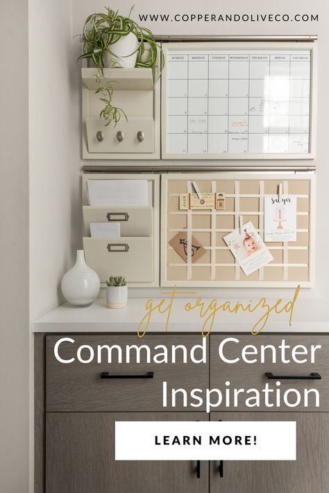 Stay on top of everyone's schedules and keep communication flowing with a central command center or drop zone. Set up a bulletin board, chalkboard or acrylic calendar to display school events, appointments, and grocery lists. Hang a family calendar where each member's activities are color-coded for easy tracking. Find what works for your family and adapt to what is working for you! Command Center Aesthetic, Kitchen Desk Command Center, Bedroom Command Center, Pantry Command Center, Family Control Center, Command Center Laundry Room, Command Station Wall, Modern Command Center Kitchen, Kitchen Calendar Ideas