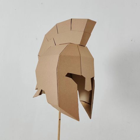 Cardboard Helmet, Ancient Greek Helmet, Greek Crafts, Helmet Drawing, Greek Helmet, Cardboard Costume, Cardboard Design, Knights Helmet, Cardboard Toys