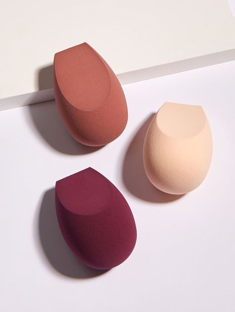 Makeup Sponge Blender Flat Top - 3pcs | SHEIN USA Cream Makeup Products, Wet Makeup, Beauty Blender Storage, Clean Beauty Blender, Black Friday Makeup, Makeup Blender Sponge, Beauty Blenders, Makeup Sponges, Makeup Blender