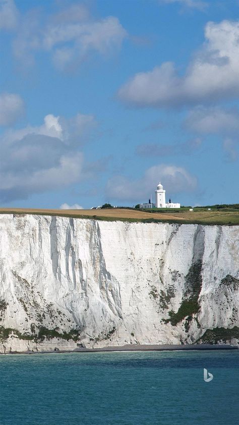 LIGHTHOUSE ON THE WHITE CLIFFS OF DOVER White Cliffs Of Dover Painting, White Cliffs Of Dover Aesthetic, Cliffside City, Fantasy Country, Dover England, Cliffs Of Dover, White Cliffs Of Dover, White Cliffs, British Seaside