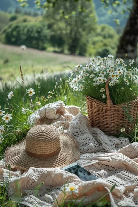 Soft Crochet Blanket, Soft Cottagecore Aesthetic, Cozy Setup, Soft Cottagecore, Cottagecore Picnic, It’s A Wonderful Life, Picnic Inspiration, Garden Picnic, Soft Crochet