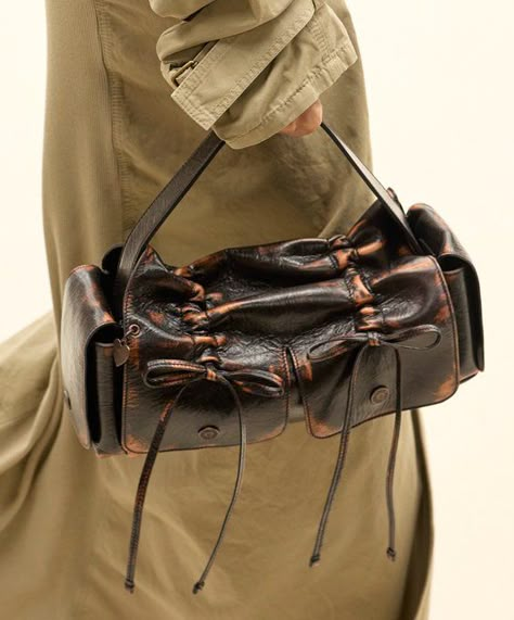 Acne Studios Bag, Acne Studio, Bow Bag, Pretty Bags, Leather Bows, Cute Bags, Vintage Bags, Baby Bag, Fashion Killa